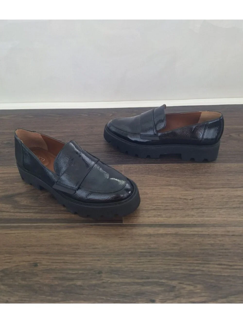 NWOT Franco Sarto Brindy Patent Leather Size 8.5 Loafers Black Lug Sole Slip On